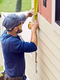 Best Attic Cleanout  in Laureles, TX